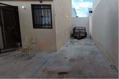 Imagen 7 de 15 de Casa En Venta, En Valle De Santa Elena, General Zuazua, N.l.