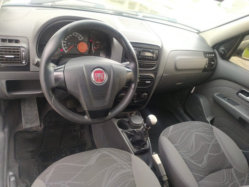 Imagem 4 de 11 de Fiat