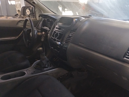 Ford Ranger 2.2 Chocada Para Transferir