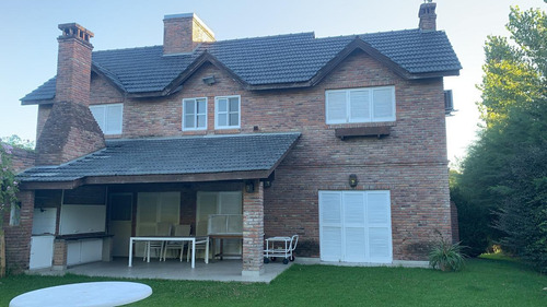 Casa En Los Cardales Country Club