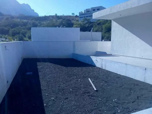 Residencia En Venta Jardines De Valle Alto Zona Sur Monterrey
