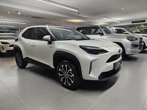 Toyota Yaris Cross 1.5 Hev Xs
