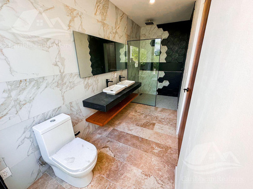 Casa En Venta Arbolada Cancún
