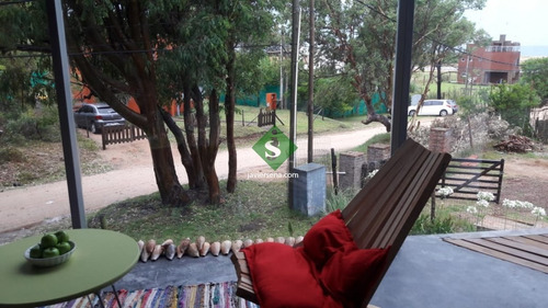 Imagen 24 de 26 de Venta De Casa En Brio Buenos Aires, 4 Dormitorios, 4 Baños A Metros Del Mar.- Ref: 168002