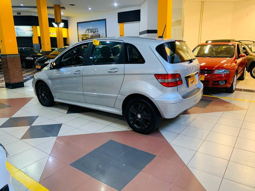 Mercedes Bens B 180 1.7 2011/11 Automatico Gasolina (8844)