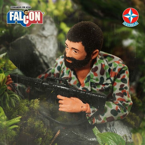 Boneco Falcon Estrela Ação Camuflada