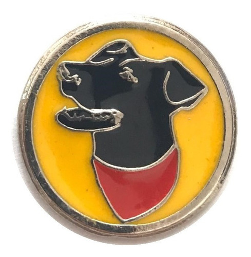 Pin Perro Negro Matapacos (colores)