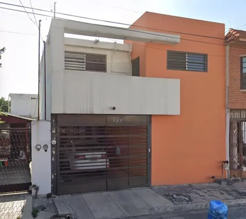 Sk01- Casa En Remate Bancario En C. Aquiles Serdan, Buenos Aires, Monterrey, Nl. (65% Debajo De Su Valor Comercial, Solo Recursos Propios)
