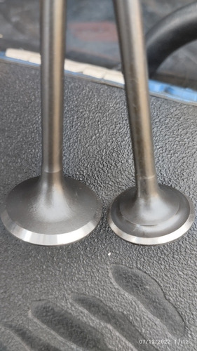 Imagen 2 de 4 de Válvulas Admisión Escape Ek Xpress/ Horse Original Ek Parts