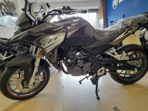 Imagen 2 de 21 de Benelli Trk 251 - Ultimas Unidades - Contado/financiado!
