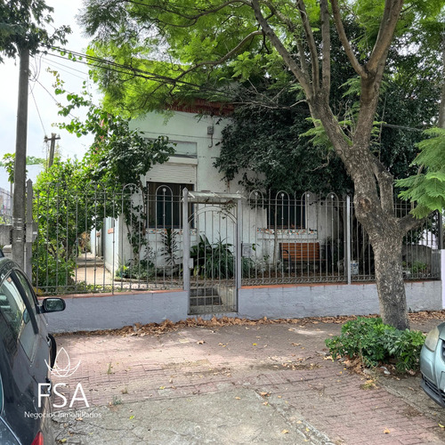 Venta Casa 3 Dormitorios 2 Baños Parrillero Capurro Montevideo G