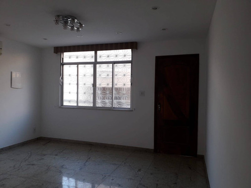 Imagem 4 de 15 de Casa 3 Quartos Duplex Suíte Vaga 3 Carros C/habite- Se - Quintino Bocaiúva. - Aec3138