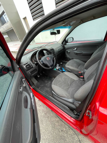 Imagem 3 de 6 de Fiat Strada 2016 1.4 Working Flex 2p