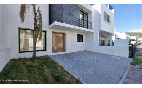 El Refugio Casa Nueva En Venta Qh241729