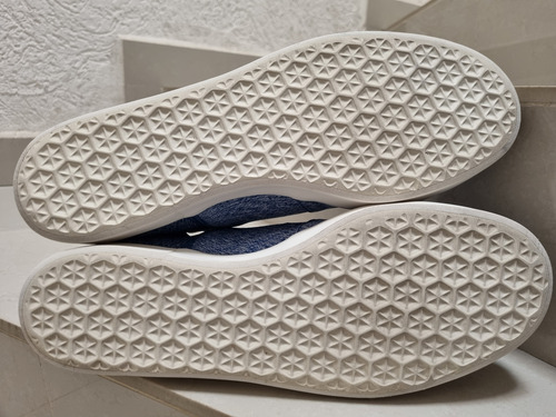 Adidas Consortium Pharrell Williams Slip On Sneakers Talla 7 (Usado)