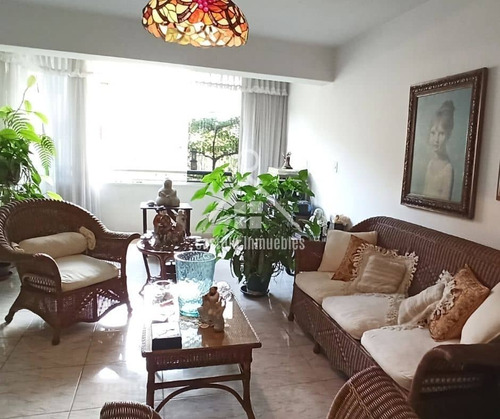 Imagen 2 de 12 de Venta Apartamento 102,89mts. Las Acacias. Edificio Nuevo 14 Años De Construcción.