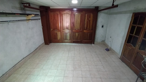 Imagen 2 de 14 de #generaldanielcerri Venta Casa