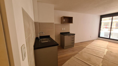 Departamento Monoambiente En Venta - 1 Baño - 32mts2 - Montevideo, Uruguay