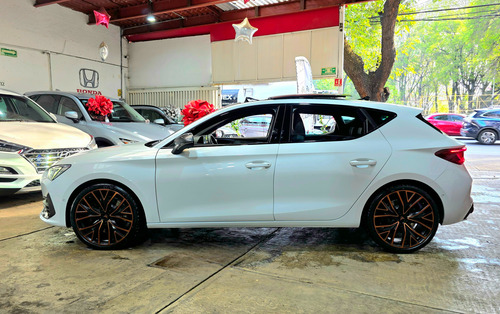 Cupra Leon 300Hp