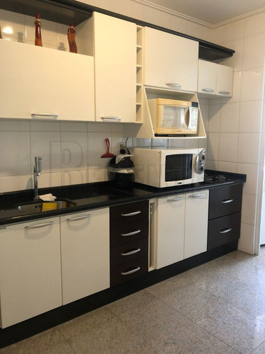 Imagem 12 de 15 de Apartamento Com 2 Quartos A Venda No Bairro Itacorubi Em Florianopolis - V-82857