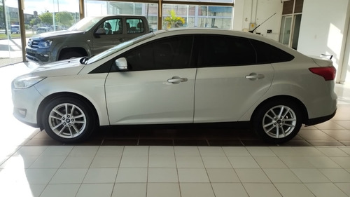 Ford Focus III 1.6 Sedan S
