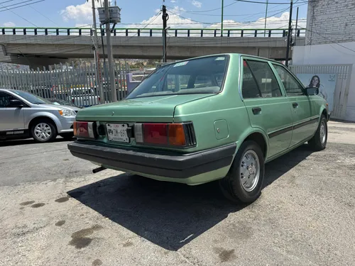Nissan Tsuru 1986