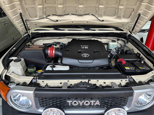 Imagen 12 de 12 de Toyota Fj .