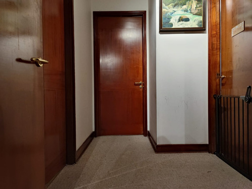 Vista Insuperable A Santiago / 4d +3b + E + B / Piso 7