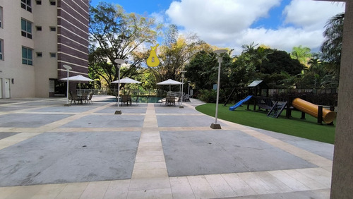 Alquiler / Campo Alegre/ 3 Habitaciones/ 3 Baños / Aquiler $ 2900