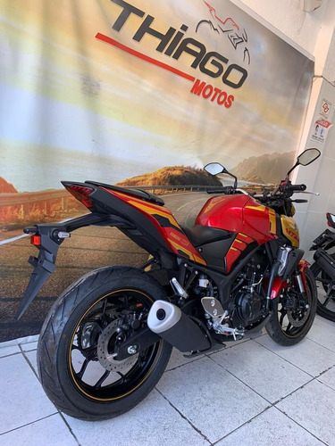 Imagem 5 de 10 de Yamaha Mt03