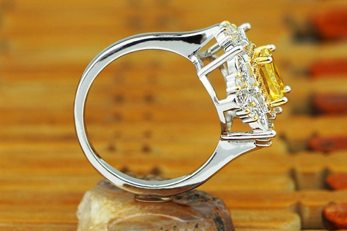Imagen 2 de 8 de Anillos Compromiso Plata Elegante Estilo Lujo Fino Regalo