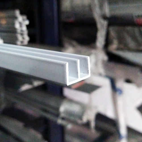 Guía Superior Vitrina Aluminio Blanco 2mts Avellaneda Blanco