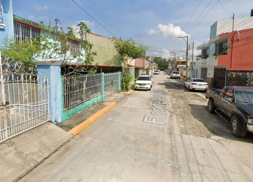 Casa En Venta De Remate Bancario Flor De Verónica, Gaviotas Nte. Sector Popular, 86068 Villahermosa, Tab. -jcbb2