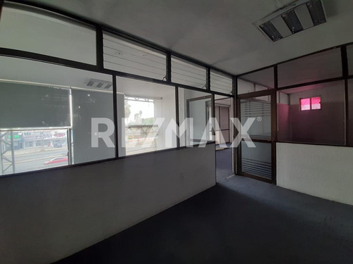 Edificio En Venta En Niños Héroes Querétaro