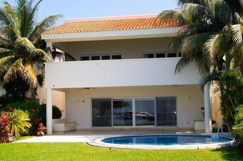 Casa En Venta En Isla Dorada Cancun Con Vista A La Laguna Quintana Roo |  MercadoLibre