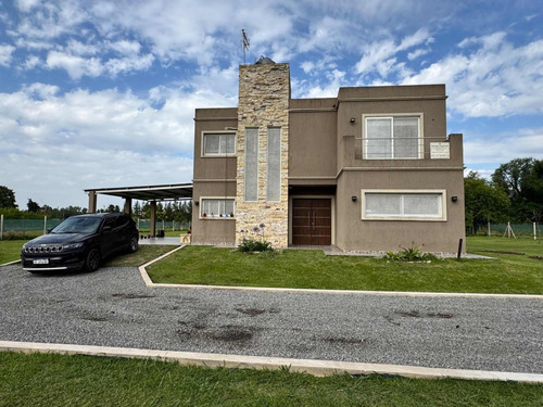 Casa Quinta Con Pileta 12 Personas