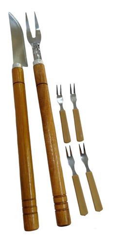 Set Parrilla Cuchillo + Tenedor + 4 Pinchos