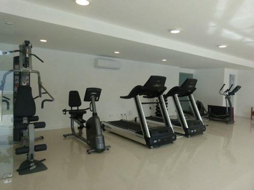 Apartamento En Alquiler Por Temporada De 2 Dormitorios En Playa Brava