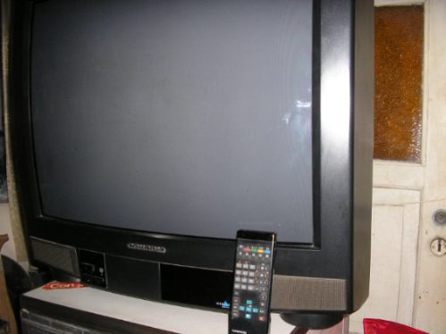 Imagen 2 de 8 de Tv Color Grundig 32' Picture In Picture Control Remoto