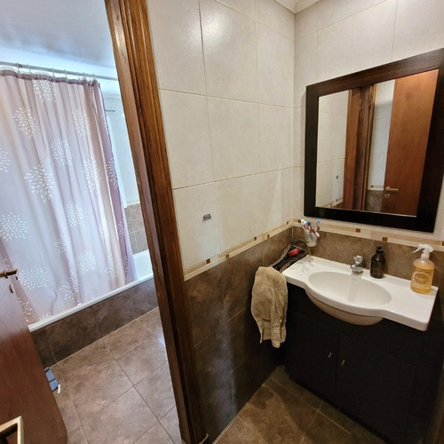 Imagen 25 de 30 de Duplex 3 Ambientes En Dos Plantas Con Patio, Impecable Estado, Los Pinares