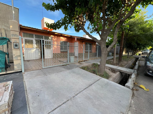 Casa En Venta En Beltran Norte