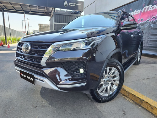 Imagen 1 de 20 de Toyota Sw4 2021 Srx 4x4 At 7 Asientos Hilux Abasto Motors