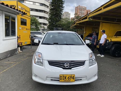 Nissan Sentra 2.0