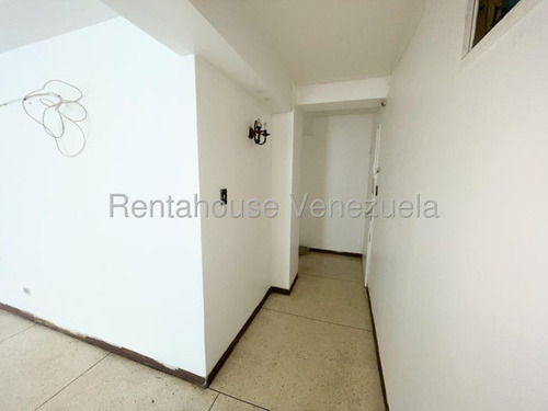 Apartamento En Venta Los Palos Grandes 25-19451