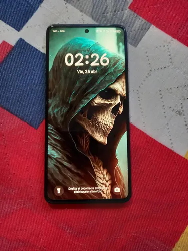 Celular Tecno Camon 20 (Usado)