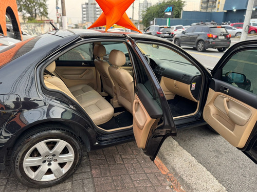 Volkswagen Bora 2.0 Total Flex 4p Automática