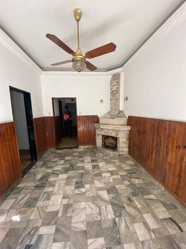 Imagen 12 de 12 de Casa 2/3 Dorm. 2 Baños, Coch. 2 Terr. En Sarg. Cabral