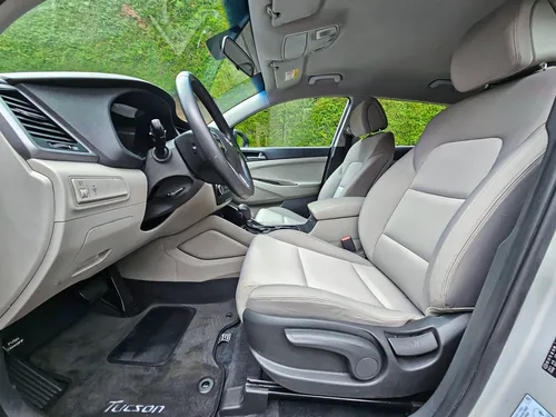 Hyundai Tucson GL PREMIUM 2.0L AT 2AB ABS 4X2 FE