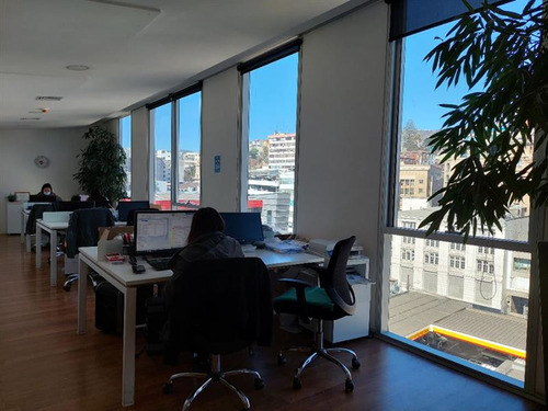 Oficina En Arriendo En Valparaíso