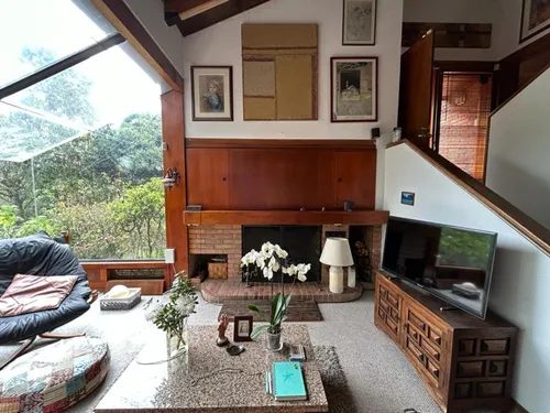 Casa En Arriendo/venta En Provenza. Cod A11669
